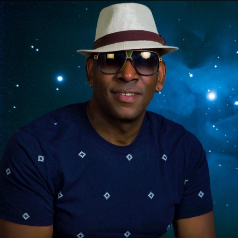 Carlos Alcántara - Dueño de Alcántara Radio